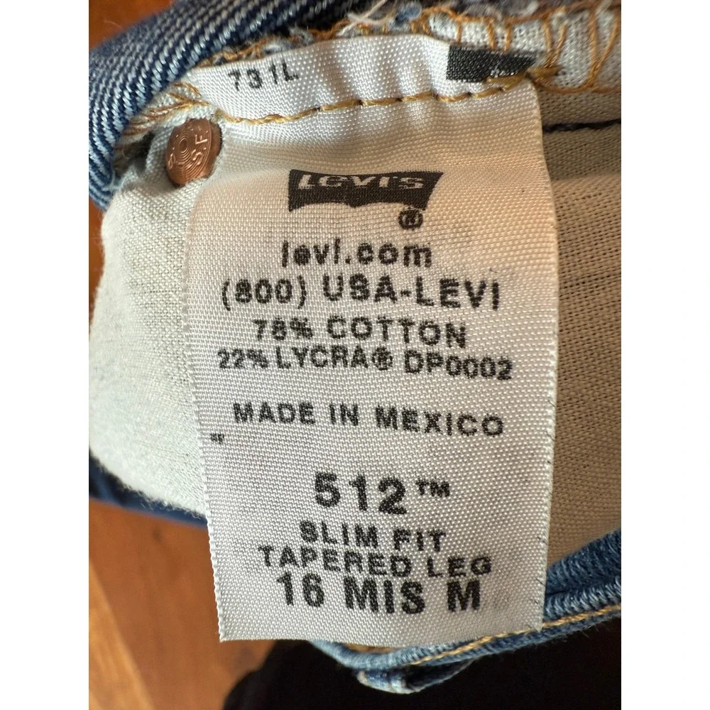 Levis levi 512